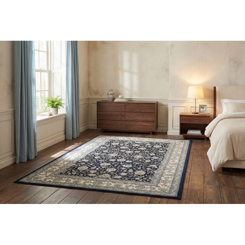 Tapis bleu/ivoire Attell, Rectangle 5 pi 3 po x 7 pi 7 po