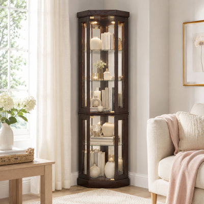 Vitrine de coin traditionnelle avec lumière intégrée, cerisier