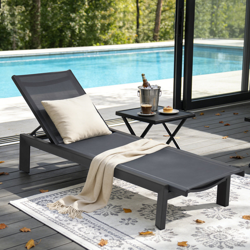 Méridienne extérieure en aluminium à assemblage rapide, méridienne en placage de grain de bois pour patio, méridienne triangulaire en tube d'aluminium (1 seule chaise)