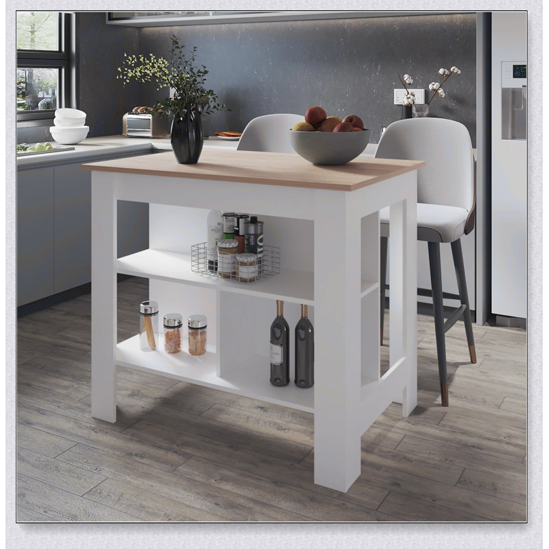 Îlot de cuisine moderne avec rangement ouvert, parfait pour un accès facile et une présentation élégante des essentiels de la cuisine.