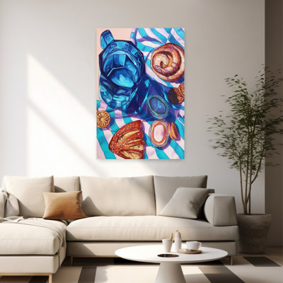«Vibrant Blue Pitcher and Pastries», art mural contemporain abstrait