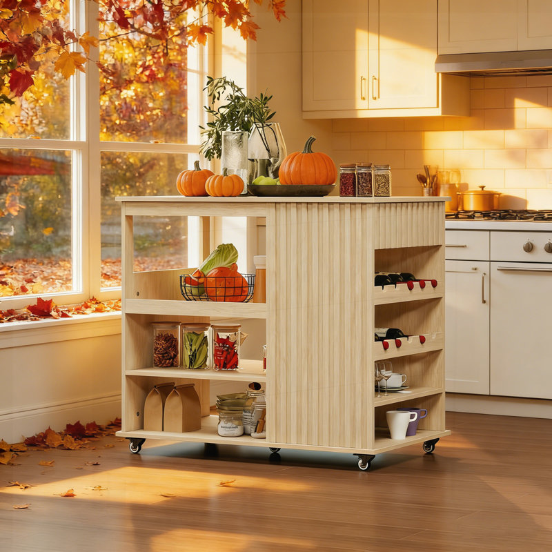 Chariot roulant pour îlot de cuisine avec support à vin, tiroir de rangement, tablettes réglables et roulettes verrouillables pour une utilisation multifonctionnelle.