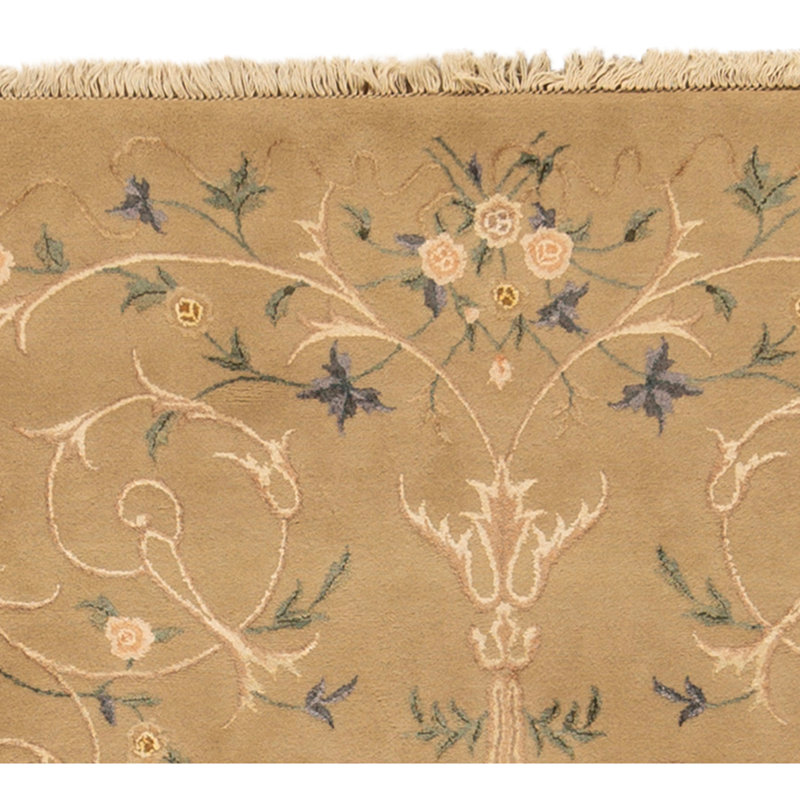 Tapis taupe noué à la main de haute qualité