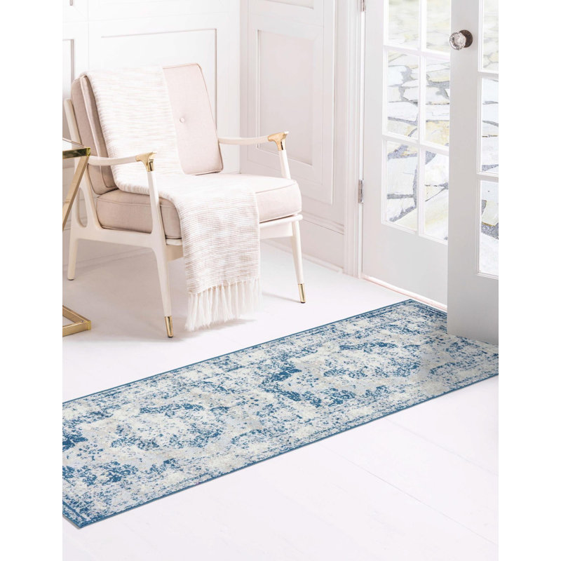 Brandt Oriental Indoor Rug, Runner 2' x 6'7"