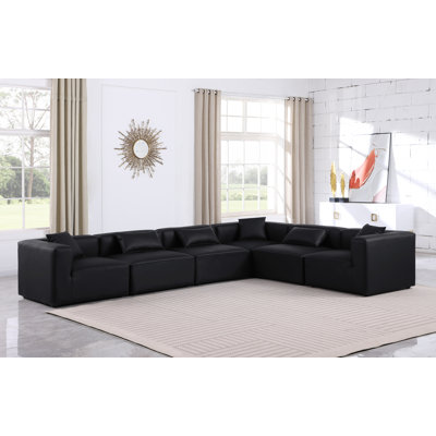 Houswerth Upholstered L-Shaped Sectional Reversible