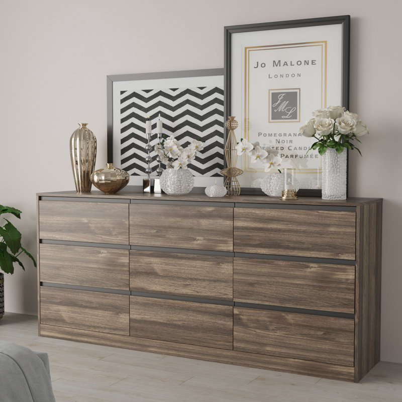 Extra Large Wooden 9 Drawer Dresser, 70.9" W Long Bedroom Dresser With 9 Drawers, Walnut