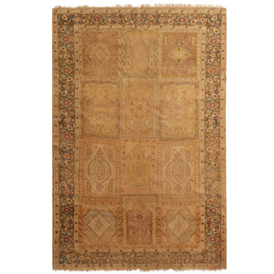 Wool Floral Area Rug in Beige