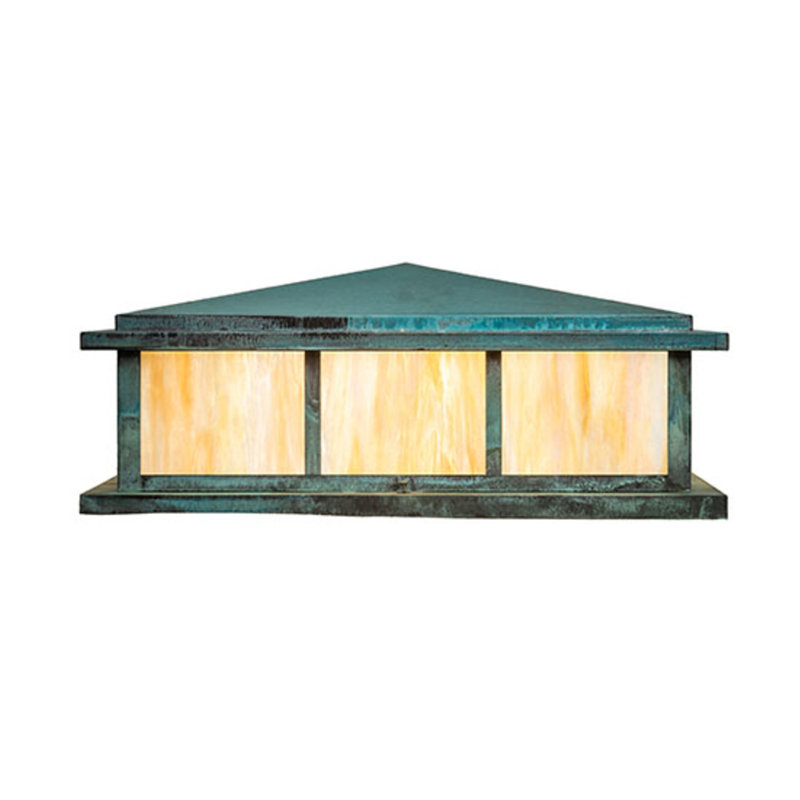 Seneca 4 - Light Pier Mount Light