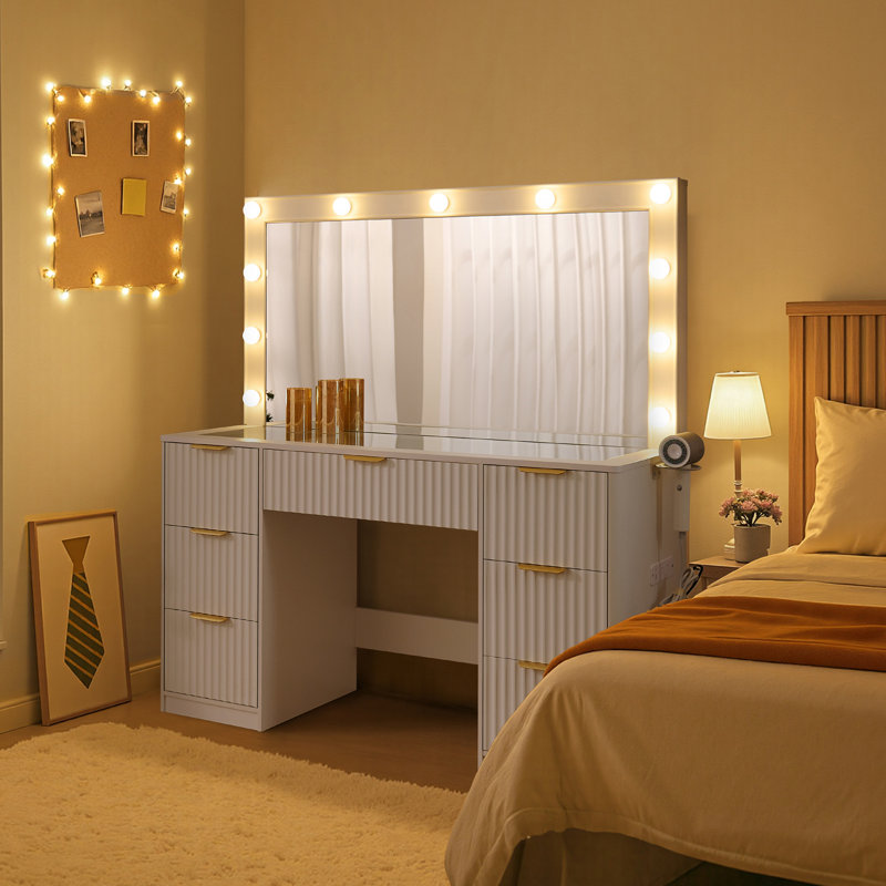 Grand bureau de meuble-lavabo cannelé blanc 47 po avec miroir et lumières DEL réglables, Blanc