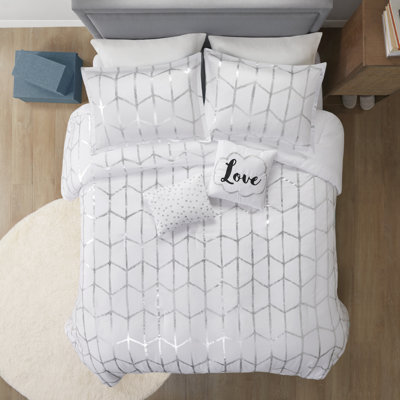 Raina Metallic Printed Comforter Set