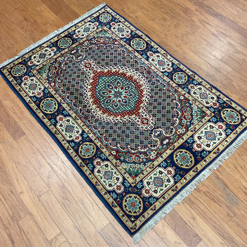 Tapis géométrique en laine noué à la main bleu / rouge / blanc 3 pi 6 po x 5 pi