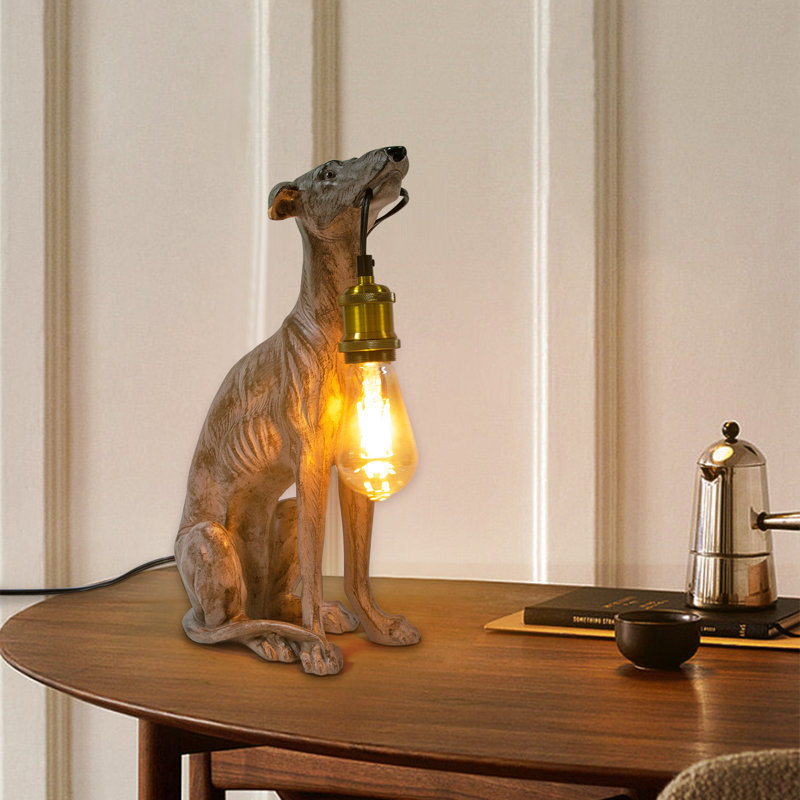 Jazae Resin Table Lamp