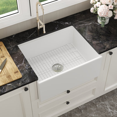 DeerValley 61cm L X 50cm W Single Basin Workstation Farmhouse Kitchen Sink With Accessories