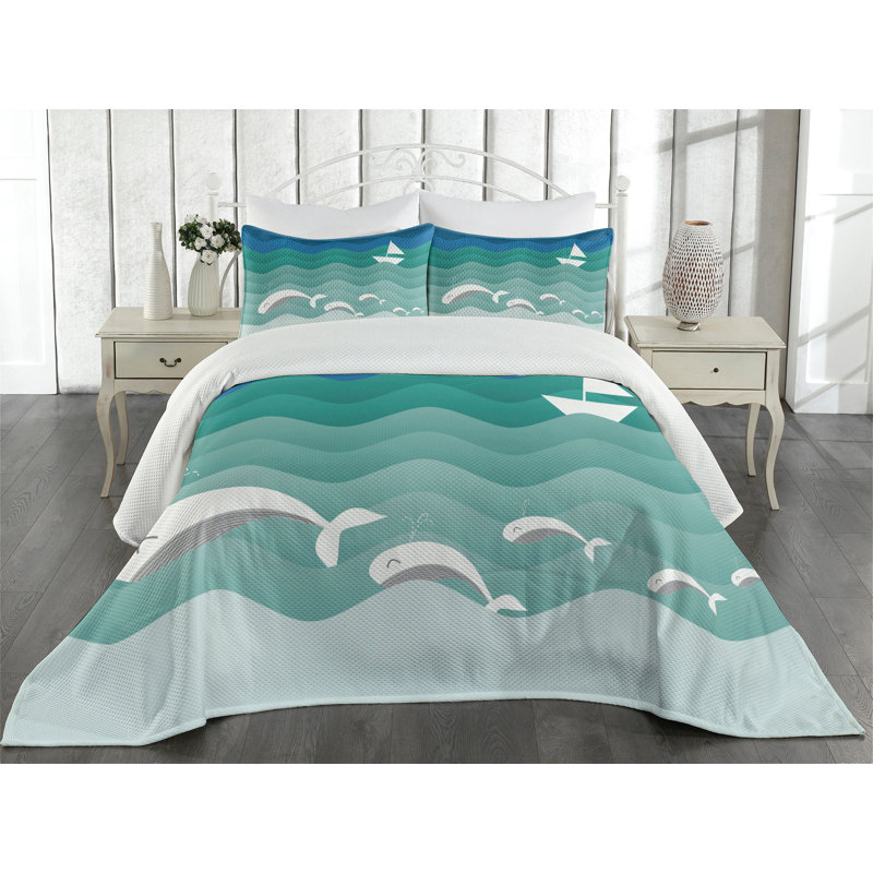 Twin White Quilted Coastal Bedspread Set