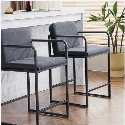 Tabouret de bar 2 pièces en velours moderne avec accoudoirs, structure en métal, siège rembourré, chaise de salle à manger confortable, convient pour un îlot de cuisine, un bar ou un restaurant