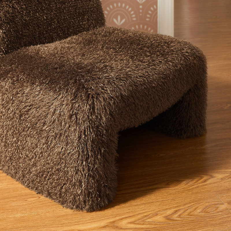 Chaise d'appoint en fausse fourrure brune Mina, Brun