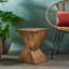 Table d'appoint aux variations subtiles, caractère artisanal, couleur naturelle, hauteur 45,7 cm, patine distinctive, qualité artisanale, largeur 32 cm