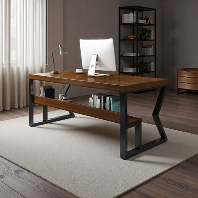 Stylish and Fashionable Desk
