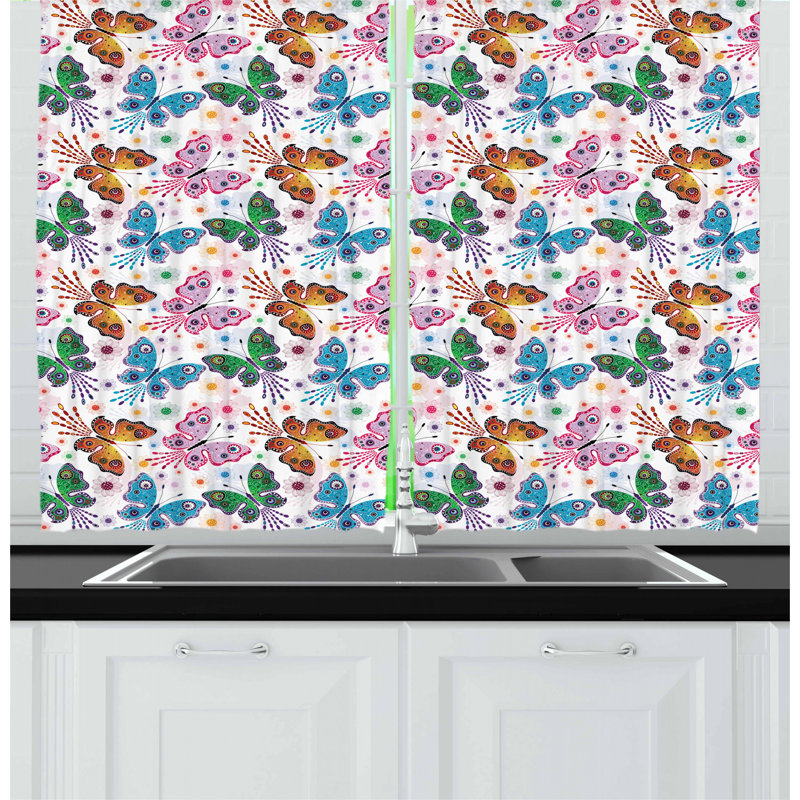 Pointed Kitchen Curtain
