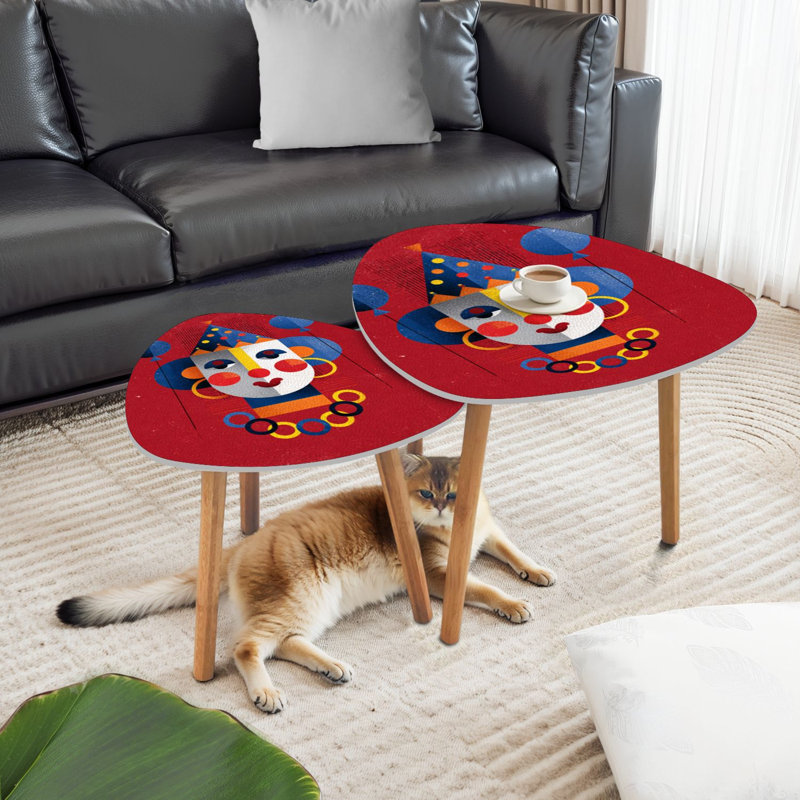 Ensemble de 2 tables basses gigognes triangulaires tenant deux ballons, illustrations de clown
