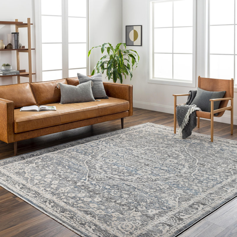Oriental Indoor Rug, Round 6'7"