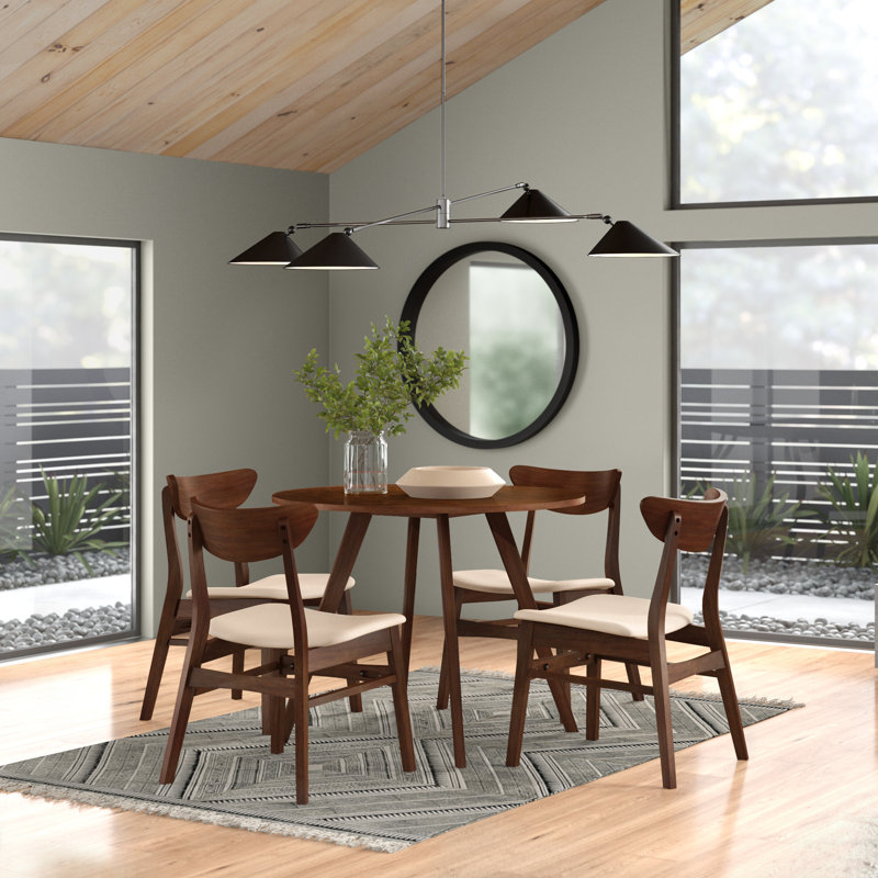 Ensemble repas pour 4 personnes Gandara, Noyer