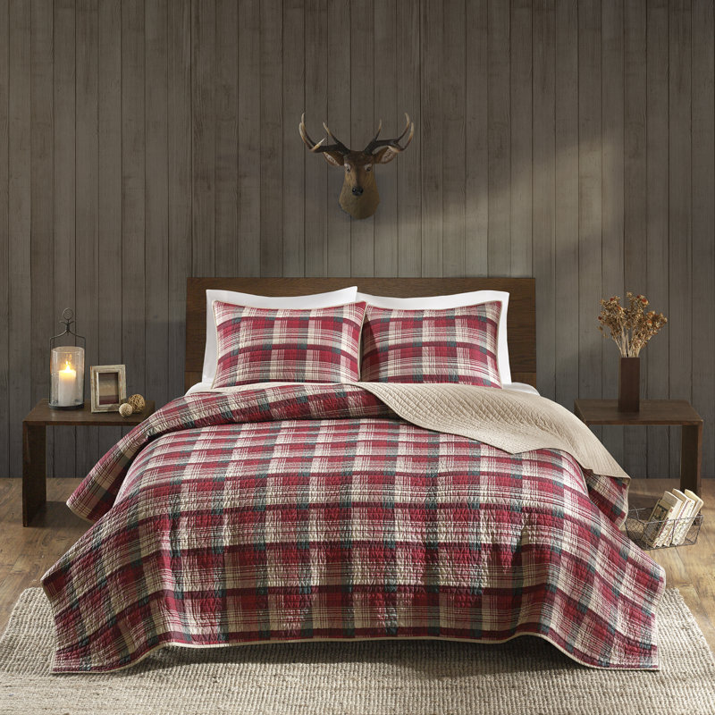 King Red Cotton Reversible Quilt Set with Shams