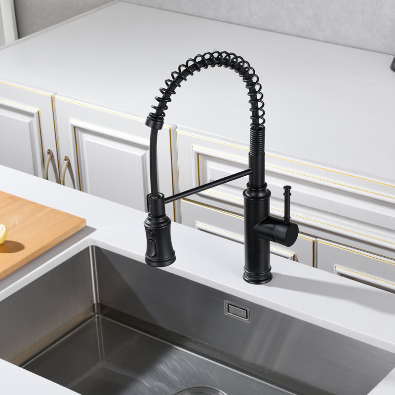 Sumerain S6132P-XX-6133 Pull Down Kitchen Faucet, Matte Black