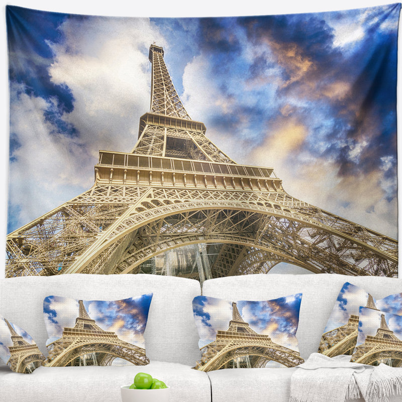 Tapisserie tour en ciel spectaculaire au dessus du sol de la tour eiffel cityscape, H 78 po x l 92 po