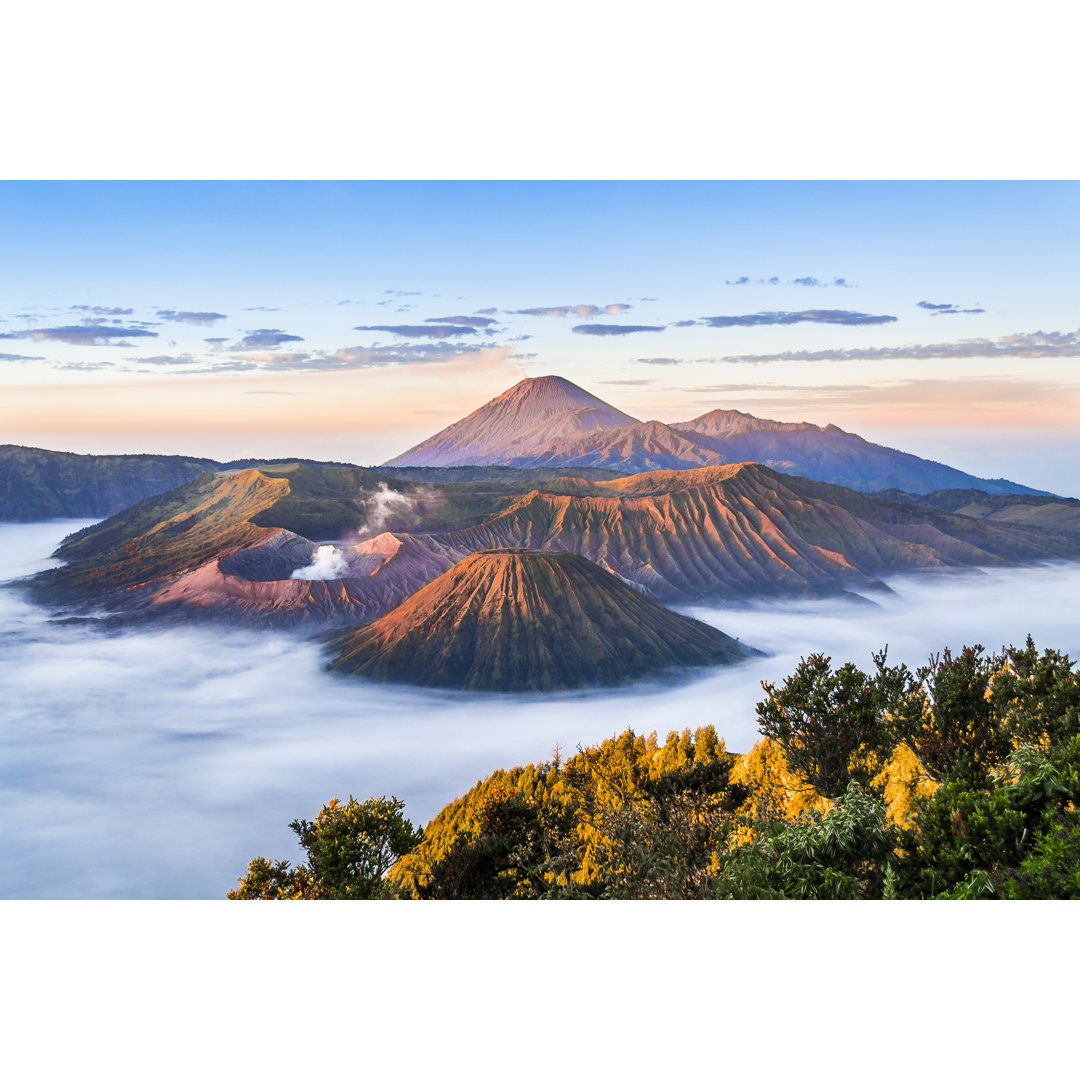 Leinwandbild Mount Bromo von Chrisinthai