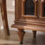 Buffet brun en bois massif et verre