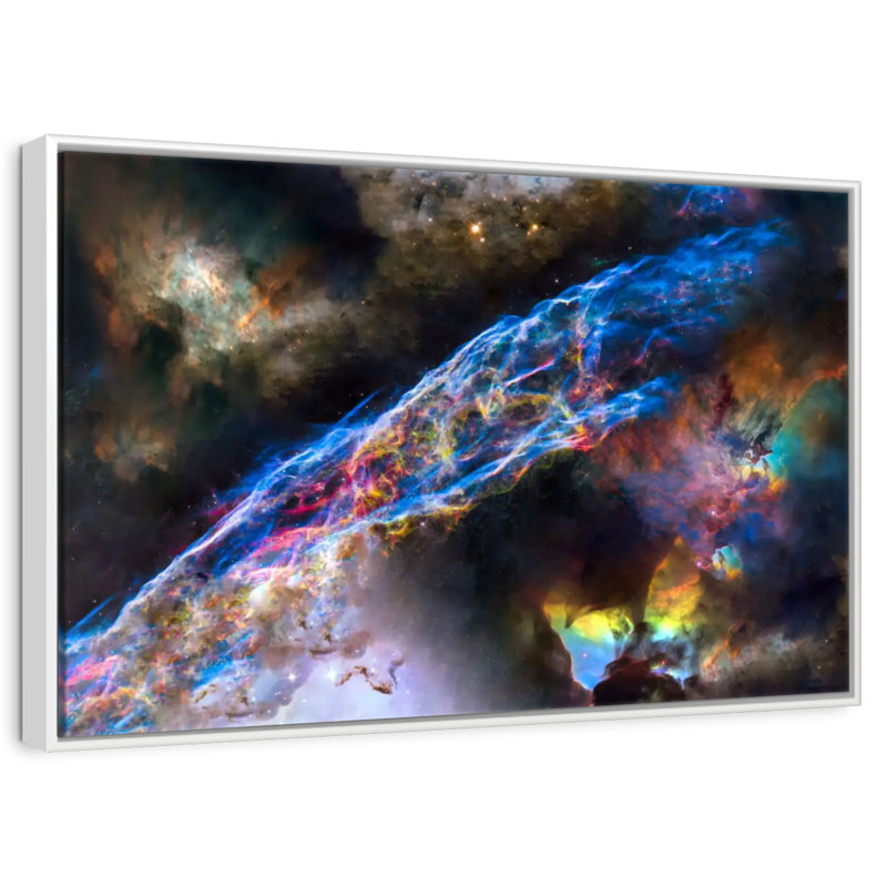 Nébuleuse du voile brillant, Cadre flottant blanc, 40 po x 27 po