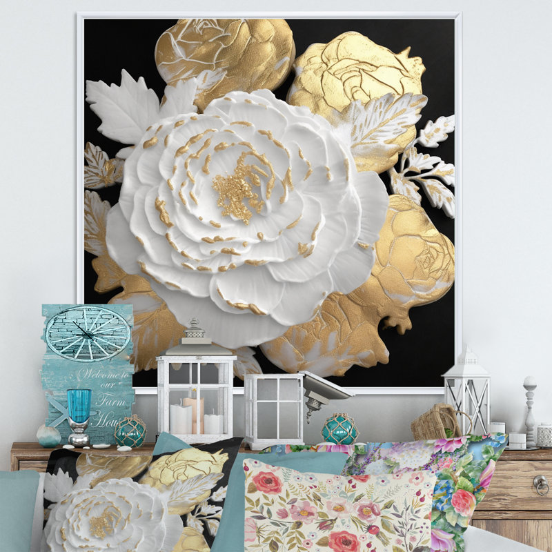 Exquise rose blanche en fleurs, glamour doré I - impression, 24" H x 24" W, Cadre flottant blanc