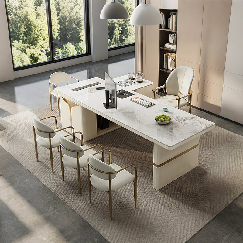 Bureau en L 86,61 po avec plaque à thé à induction, H 29,13 po x l 55,12 po x P 51,18 po