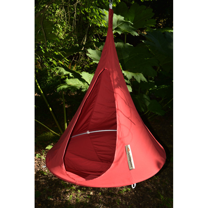 Hamac suspendu Cacoon Pod Vivere Saffo, Rouge piment, H 48 po x l 48 po x P 48 po