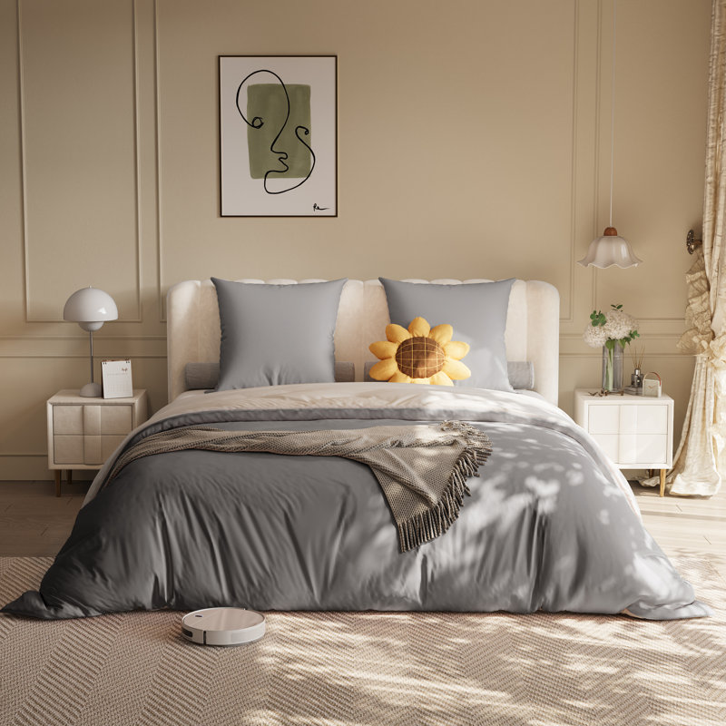 Polyester Duvet Cover Set with Pillow Shams