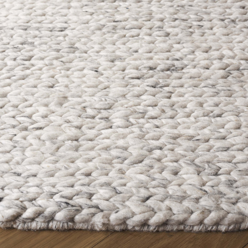 Natura Hand Woven Wool/Viscose/Cotton Rug in Light Grey/Beige, Round 6'