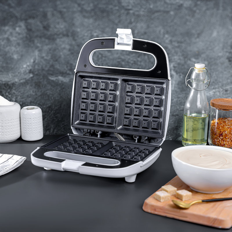 GEEPAS 2 Slice Waffle Maker Non-Stick Mini Waffle Iron Machine for Belgian & American Waffles Cool Touch Handle 750W