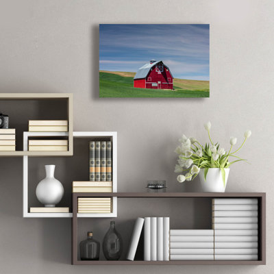  «Red Palouse Barn 1» par David Drost, art mural en verre acrylique, 24 po x 16 po