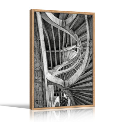 Ensemble d'une toile murale en spirale architecturale