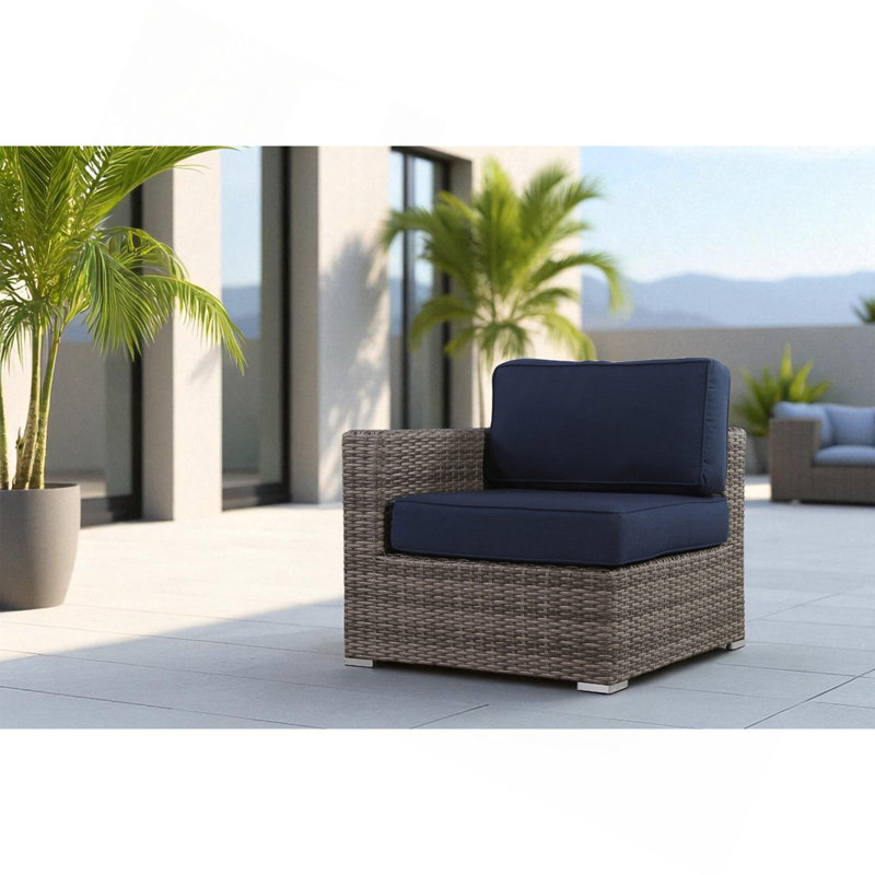 Wicker R L Sectional