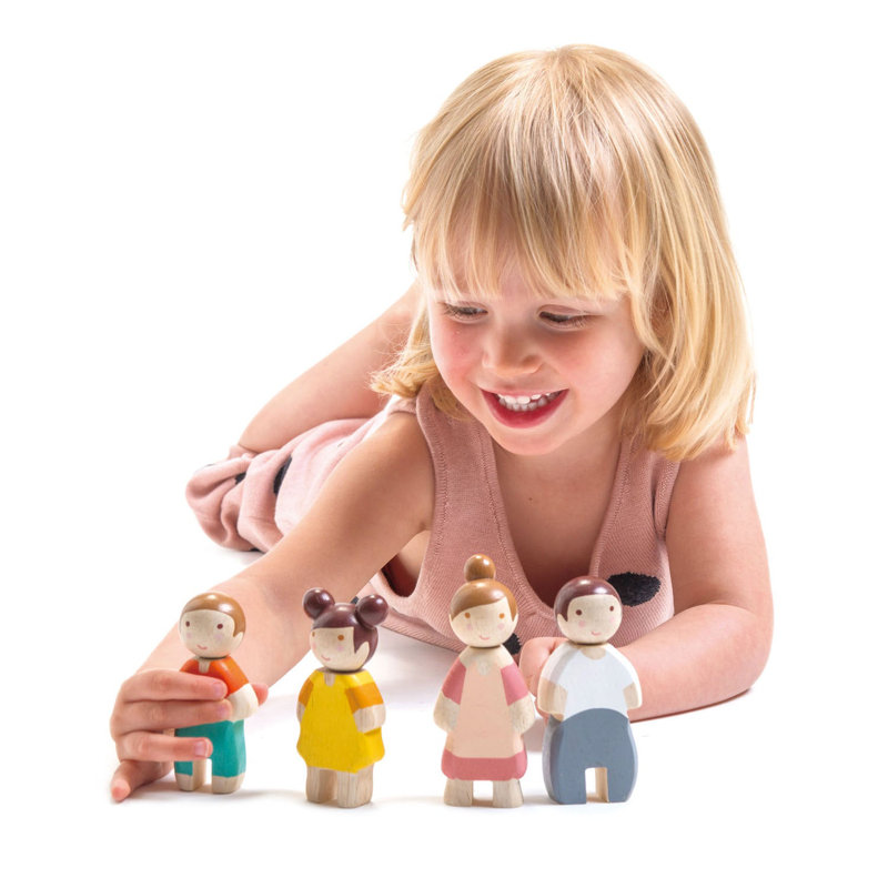 The Leaf Family Dolls