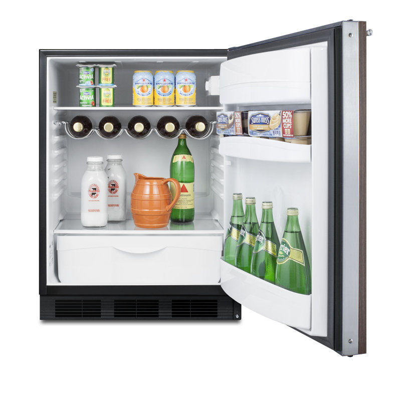 Summit Appliance 5.5 Cubic Feet Mini Fridge