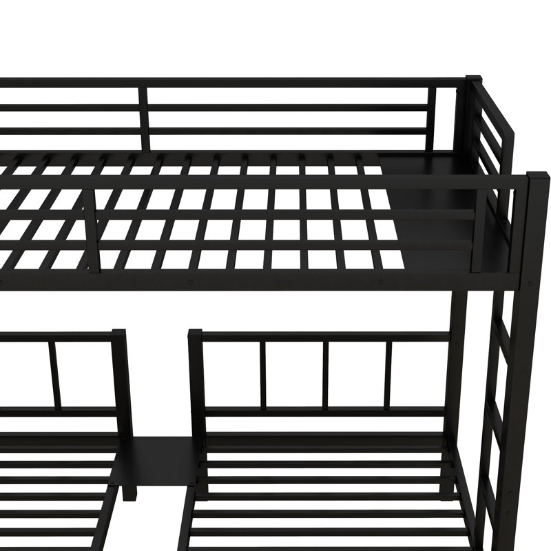 Lit superposé triple en métal noir - simple au-dessus et simple TG, construit avec des garde-corps et un espace supplémentaire pour le rangement pratique des garde-corps