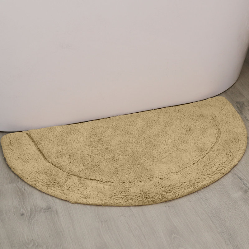 Candeloro Slice Bath Rug 17"x30", Beige