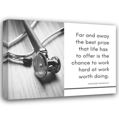 Art sur toile tendue Astoria Grand ArtsyQuotes, Theodore Roosevelt Quote: Far and Away