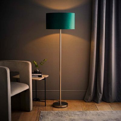 Pearletta Traditional Floor Lamp