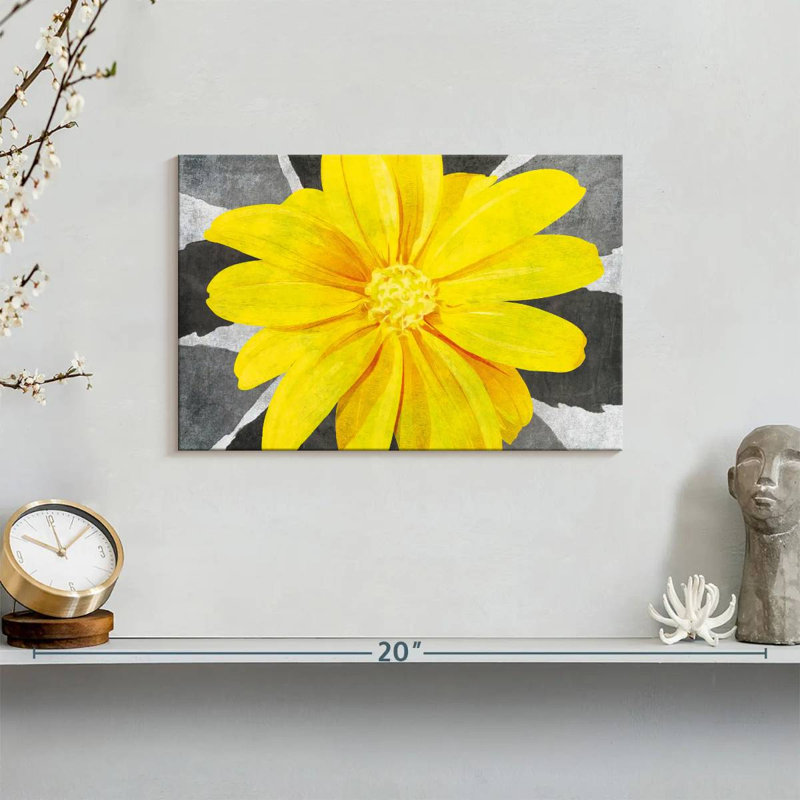 Harnek Bright Yellow Daisy, 8" H x 12" W