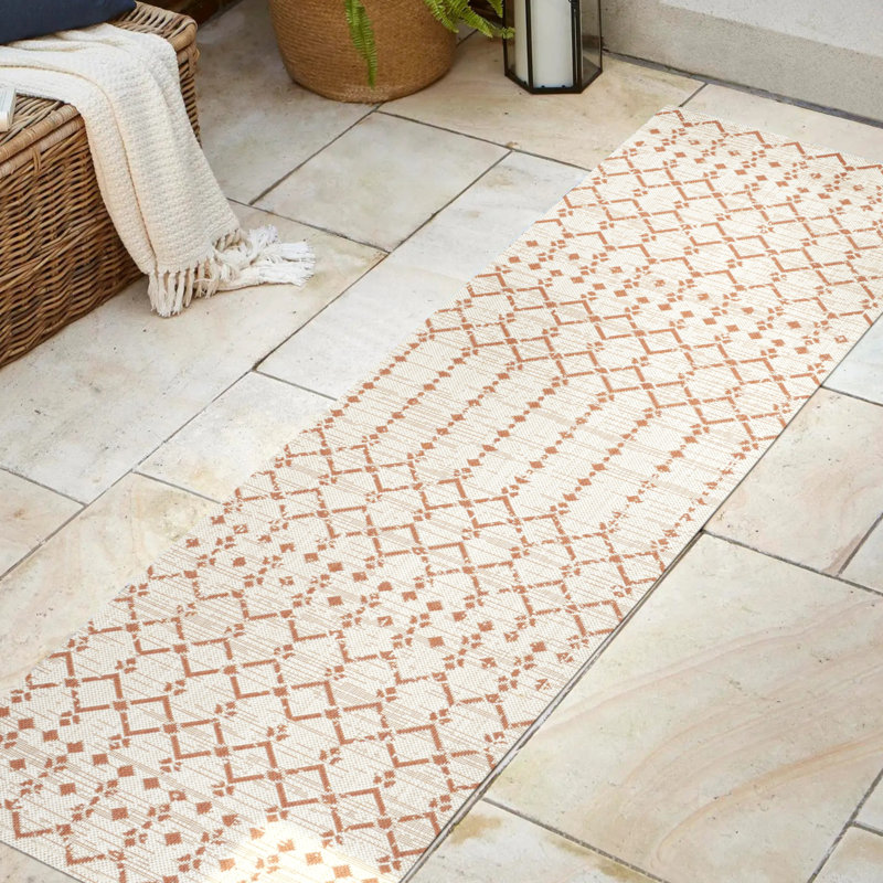 Tapis d'intérieur / extérieur Crompton, Tapis de couloir 2 pi 2 po x 8 pi, Crème/orange