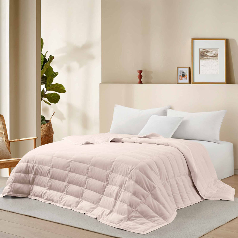  Lyocell Lightweight Cooling Down Blanket, King, Pink
